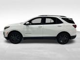 Thumbnail of 2022 Summit White Chevrolet Equinox