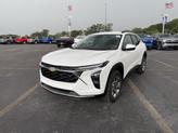 Thumbnail of 2025 Summit White Chevrolet Trax