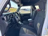 Thumbnail of 2020 Bright White Clearcoat Jeep Gladiator