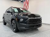 Thumbnail of 2025 Mosaic Black Metallic Chevrolet Trailblazer