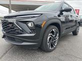 Thumbnail of 2025 Mosaic Black Metallic Chevrolet Trailblazer