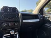 Thumbnail of 2016 Billet Silver Metallic Clearcoat Jeep Compass