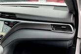 Thumbnail of 2018 Wind Chill Pearl Toyota Camry