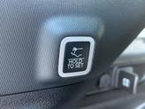 Thumbnail of 2025 Bright White Clearcoat Jeep Grand Cherokee