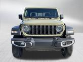Thumbnail of 2025 41 Jeep Gladiator