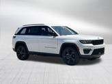 Thumbnail of 2025 Bright White Clearcoat Jeep Grand Cherokee