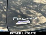 Thumbnail of 2022 Brilliant Black Crystal Pearlcoat Chrysler Pacifica