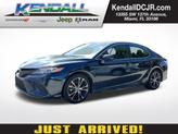 Photo of 2019 Dark Blue Toyota Camry