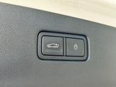 Thumbnail of 2025 Alta White Genesis GV70