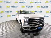 Photo of 2025 STAR WHITE Ford F-350