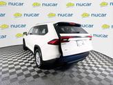 Thumbnail of 2024 Coastal Cream Toyota Grand Highlander