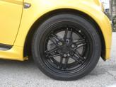 Thumbnail of 2013 Yellow smart ForTwo