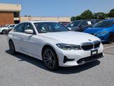 Thumbnail of 2020 Alpine White BMW 330