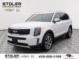 Photo of 2022 Glacial White Pearl Kia Telluride