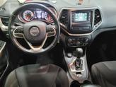 Thumbnail of 2017 Bright White Clearcoat Jeep Cherokee