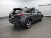 Thumbnail of 2019 Gray Jeep Cherokee