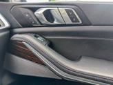 Thumbnail of 2024 Alpine White BMW X7