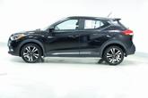 Thumbnail of 2018 Super Black Nissan Kicks