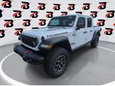 Photo of 2025 Bright White Clearcoat Jeep Gladiator