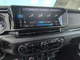 Thumbnail of 2025 Bright White Clearcoat Jeep Gladiator