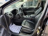 Thumbnail of 2022 Agate Black Metallic Ford Edge