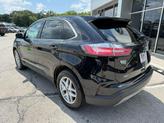 Thumbnail of 2022 Agate Black Metallic Ford Edge