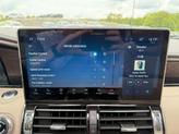 Thumbnail of 2024 White Lincoln Navigator