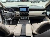 Thumbnail of 2024 White Lincoln Navigator