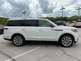 Thumbnail of 2024 White Lincoln Navigator