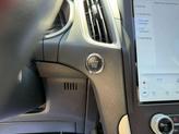 Thumbnail of 2021 Iconic Silver Metallic Ford Edge