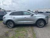 Thumbnail of 2022 Silver Radiance Metallic Clearcoat Lincoln Nautilus