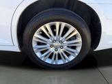 Thumbnail of 2013 Ivory Tri-Coat Pearl Chrysler 300