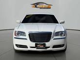Thumbnail of 2013 Ivory Tri-Coat Pearl Chrysler 300