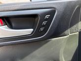Thumbnail of 2014 Blizzard Pearl Toyota Highlander