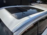 Thumbnail of 2014 Blizzard Pearl Toyota Highlander