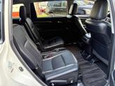 Thumbnail of 2014 Blizzard Pearl Toyota Highlander