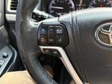 Thumbnail of 2014 Blizzard Pearl Toyota Highlander