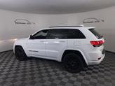 Thumbnail of 2018 Bright White Clearcoat Jeep Grand Cherokee