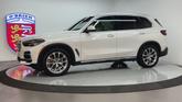 Thumbnail of 2022 Mineral White Metallic BMW X5