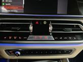 Thumbnail of 2022 Mineral White Metallic BMW X5