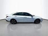 Thumbnail of 2025 White Hyundai ELANTRA