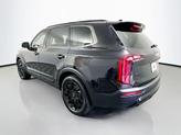 Thumbnail of 2022 Black Kia Telluride