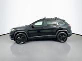 Thumbnail of 2021 Diamond Black Jeep Cherokee