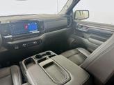 Thumbnail of 2024 Onyx Black GMC Sierra 1500