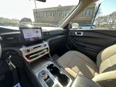 Thumbnail of 2021 Oxford White Ford Explorer