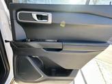Thumbnail of 2021 Oxford White Ford Explorer