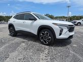 Thumbnail of 2025 White Chevrolet Trax
