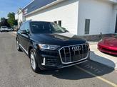 Photo of 2022 Mythos Black Metallic Audi Q7