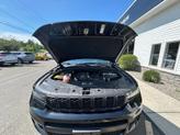 Thumbnail of 2023 Diamond Black Jeep Grand Cherokee L