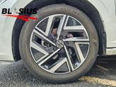 Thumbnail of 2024 Opal White Pearl Effect Volkswagen Jetta